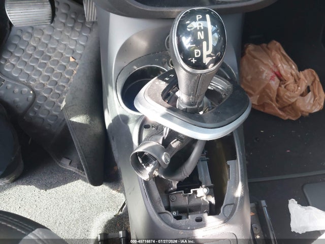 2014 Fiat 500l Easy მანქანა იყიდება აუქციონზე, vin: ZFBCFABH9EZ024940, აუქციონის ნომერი: 45716874