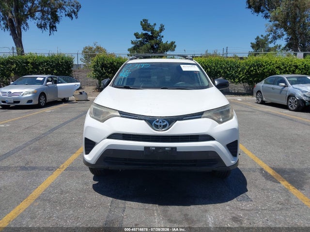 Toyota RAV4 LE 2016 JTMZFREV0GD085746 Image 12