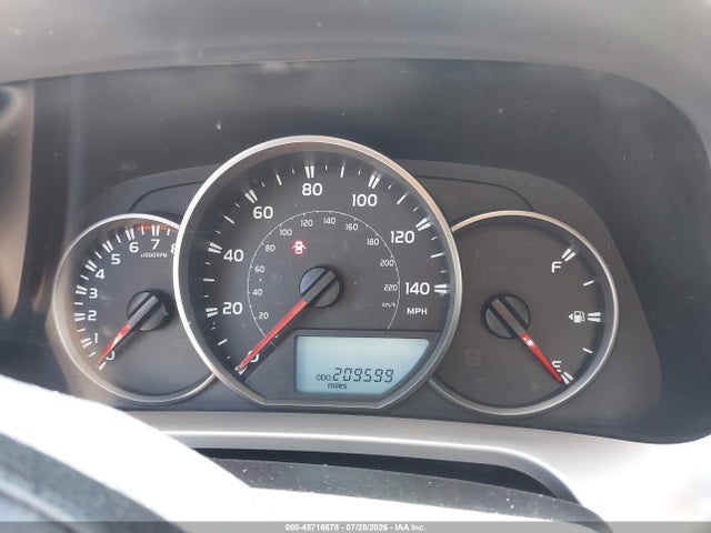 Toyota RAV4 LE 2016 JTMZFREV0GD085746 Image 7