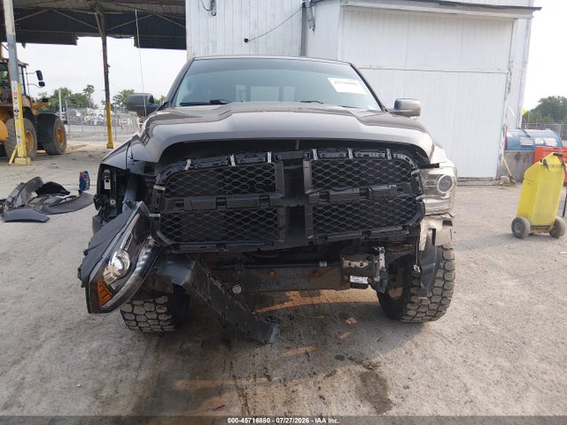 45716880 :رقم المزاد ، 1C6RR7HT8JS175923 vin ، 2018 Ram 1500 Night  4x4 6'4 Box مزاد بيع