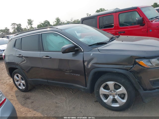 Продаж на аукціоні авто 2018 Jeep Compass Latitude 4x4, vin: 3C4NJDBB4JT255926, номер лоту: 45716885