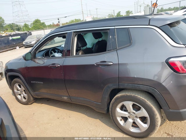 Продаж на аукціоні авто 2018 Jeep Compass Latitude 4x4, vin: 3C4NJDBB4JT255926, номер лоту: 45716885