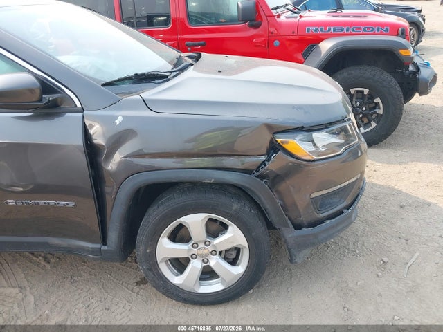 Продаж на аукціоні авто 2018 Jeep Compass Latitude 4x4, vin: 3C4NJDBB4JT255926, номер лоту: 45716885