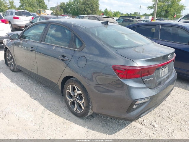Продажа на аукционе авто 2021 Kia Forte Lxs, vin: 3KPF24AD5ME414630, номер лота: 45716890