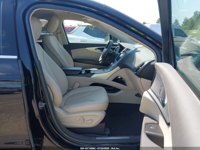 Продаж на аукціоні авто 2020 Lincoln Nautilus Standard, vin: 2LMPJ6J93LBL30567, номер лоту: 45716894