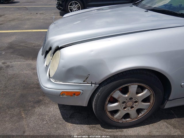 Aukcja sprzedaży 2003 Mercedes-benz Clk 320, vin: WDBLK65G03T130460, numer aukcji: 45716929