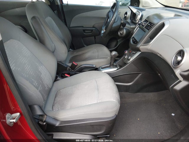 2014 Chevrolet Sonic Ls Auto მანქანა იყიდება აუქციონზე, vin: 1G1JA5SGXE4239749, აუქციონის ნომერი: 45716930