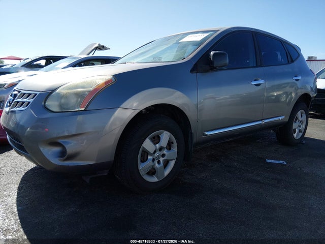 2011 Nissan Rogue S მანქანა იყიდება აუქციონზე, vin: JN8AS5MT0BW561979, აუქციონის ნომერი: 45716933