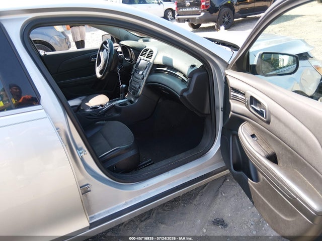 1G11C5SA9GF101861 Chevrolet Malibu Limited Lt