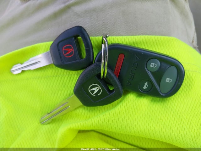 45716952 :رقم المزاد ، 19UUA5667YA007204 vin ، 2000 Acura Tl 3.2 مزاد بيع