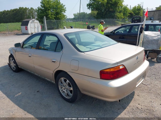 45716952 :رقم المزاد ، 19UUA5667YA007204 vin ، 2000 Acura Tl 3.2 مزاد بيع