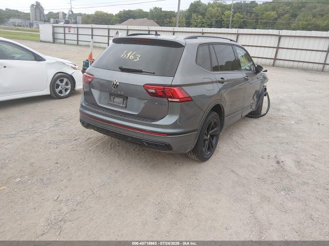 2024 Volkswagen Tiguan 2.0t Se R-line Black მანქანა იყიდება აუქციონზე, vin: 3VV8B7AX0RM090540, აუქციონის ნომერი: 45716963