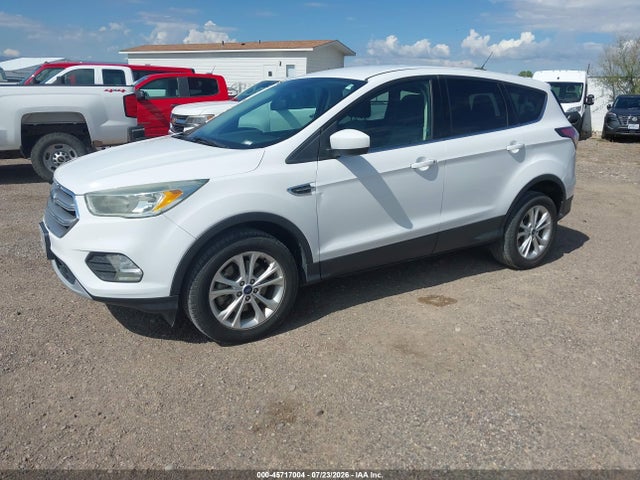 1FMCU9GD2HUA41325 Ford ESCAPE SE
