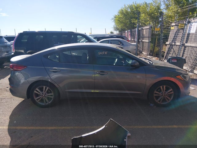 Продаж на аукціоні авто 2018 Hyundai Elantra Value Edition, vin: 5NPD84LF0JH399546, номер лоту: 45717013