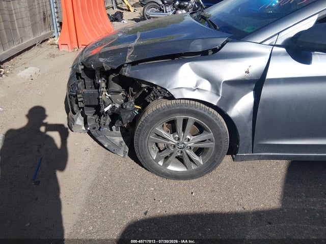 Продаж на аукціоні авто 2018 Hyundai Elantra Value Edition, vin: 5NPD84LF0JH399546, номер лоту: 45717013