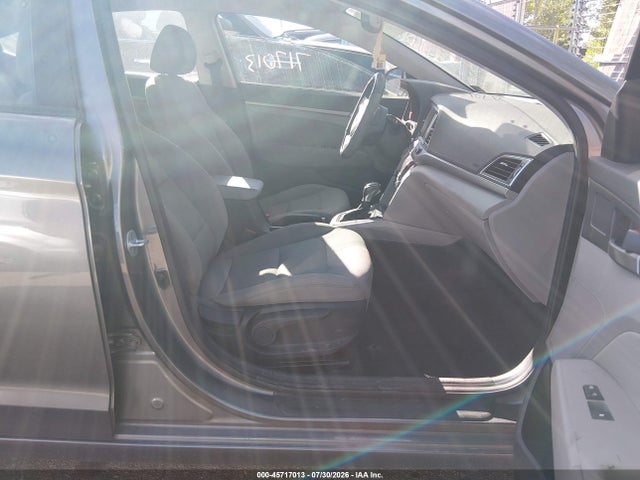 Продаж на аукціоні авто 2018 Hyundai Elantra Value Edition, vin: 5NPD84LF0JH399546, номер лоту: 45717013