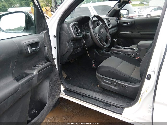 Продажа на аукционе авто 2023 Toyota Tacoma Trd Off Road, vin: 3TMCZ5AN6PM633815, номер лота: 45717014