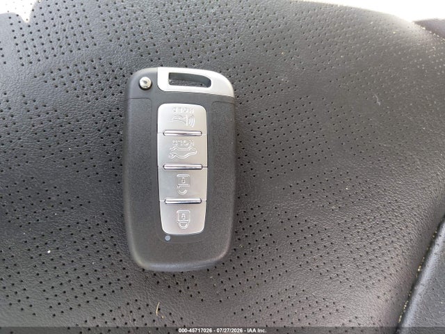 2022 Kia Carnival Mpv Lx Seat Package მანქანა იყიდება აუქციონზე, vin: KNDNB4H39N6136038, აუქციონის ნომერი: 45717026