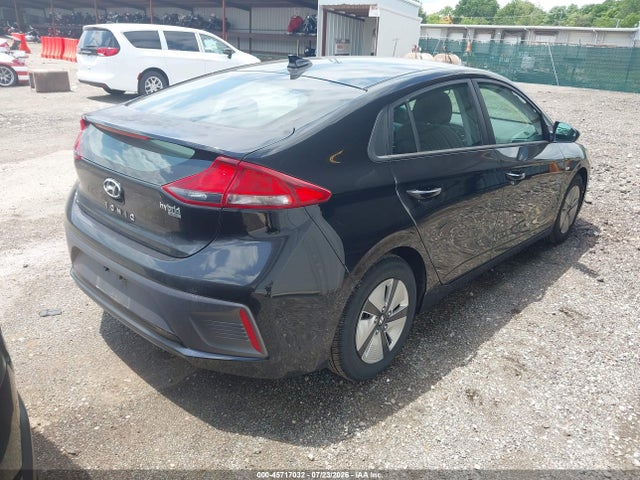 Продаж на аукціоні авто 2018 Hyundai Ioniq Hybrid Blue, vin: KMHC65LC8JU076487, номер лоту: 45717032