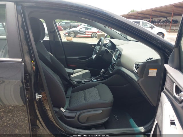 Продаж на аукціоні авто 2018 Hyundai Ioniq Hybrid Blue, vin: KMHC65LC8JU076487, номер лоту: 45717032
