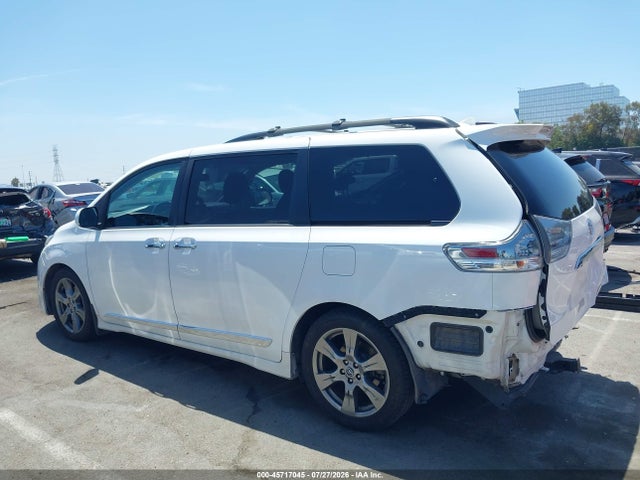 Toyota Sienna Se 8 Passenger 2018 5TDXZ3DC6JS958262 Image 15