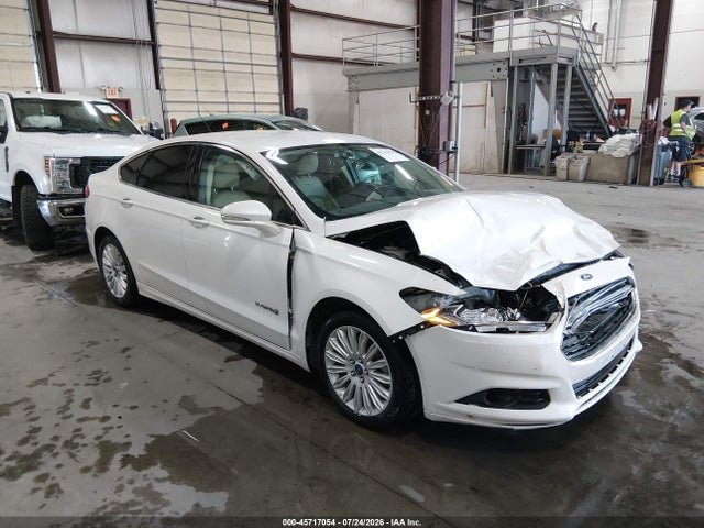 2016 3FA6P0LU5GR291485 главное изображение