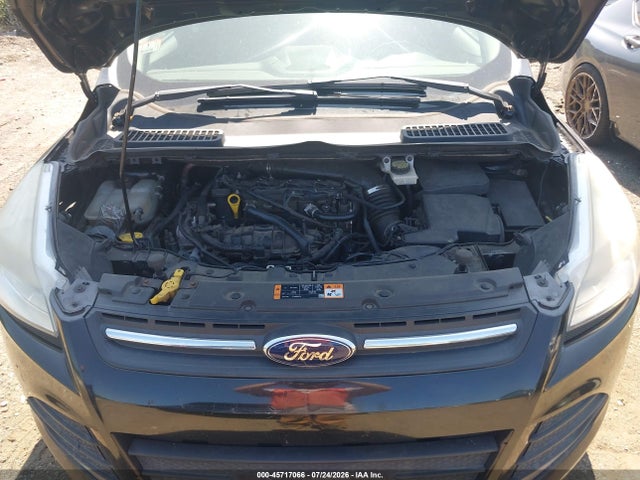 1FMCU9GX9EUC26493 Ford ESCAPE SE