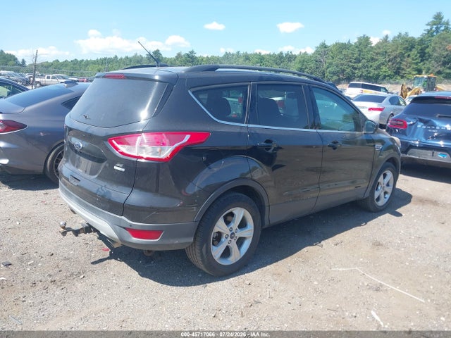 1FMCU9GX9EUC26493 Ford ESCAPE SE