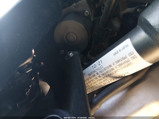 Yamaha Yzfr7 2022 JYARM38E4NA001923 Image 10