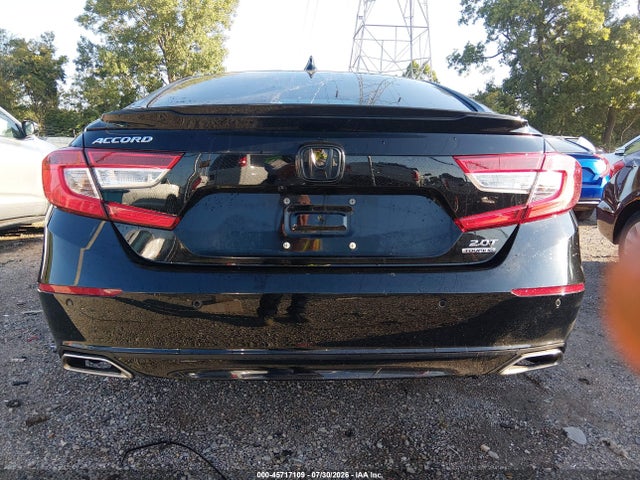 45717109 :رقم المزاد ، 1HGCV2F98NA015901 vin ، 2022 Honda Accord Touring مزاد بيع