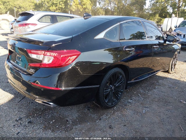45717109 :رقم المزاد ، 1HGCV2F98NA015901 vin ، 2022 Honda Accord Touring مزاد بيع