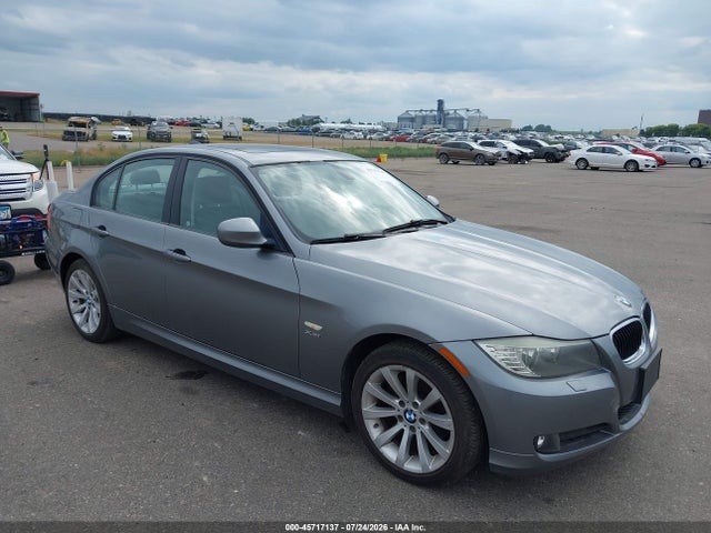 45717137 :رقم المزاد ، WBAPK7G58BNN78269 vin ، 2011 Bmw 328i Xdrive مزاد بيع