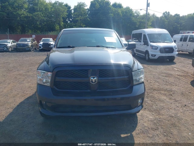 2017 Ram 1500 Express  4x4 6'4 Box მანქანა იყიდება აუქციონზე, vin: 1C6RR7FT1HS654410, აუქციონის ნომერი: 45717147