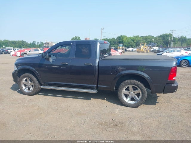 2017 Ram 1500 Express  4x4 6'4 Box მანქანა იყიდება აუქციონზე, vin: 1C6RR7FT1HS654410, აუქციონის ნომერი: 45717147