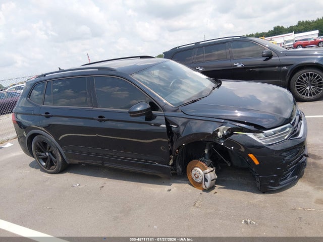 45717181 :رقم المزاد ، 3VVCB7AX7PM045568 vin ، 2023 Volkswagen Tiguan 2.0t Se R-line Black مزاد بيع
