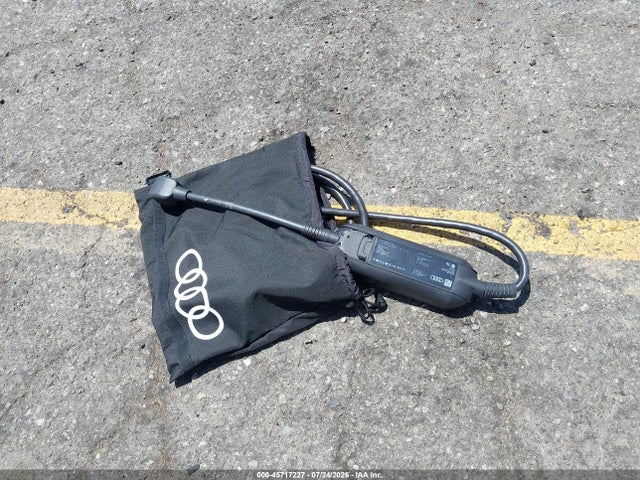 45717227 :رقم المزاد ، WA1E2AFY6R2076935 vin ، 2024 Audi Q5 Premium Plus 55 Tfsi E S Line Quattro S Tronic مزاد بيع