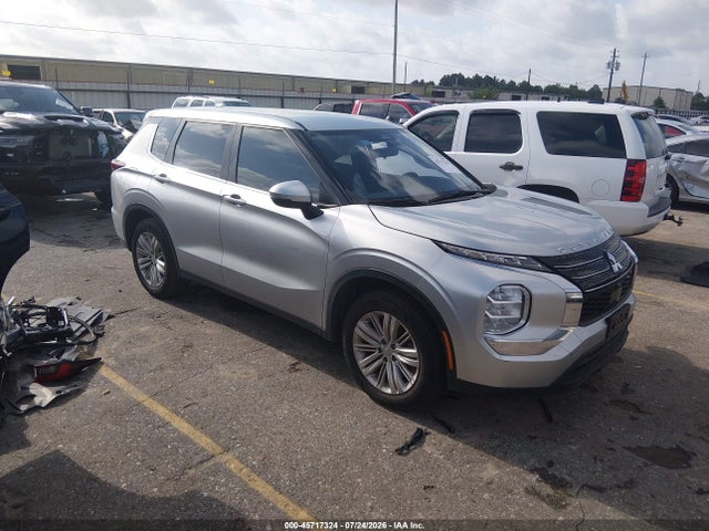 2024 Mitsubishi Outlander Es 2.5 2wd მანქანა იყიდება აუქციონზე, vin: JA4J3UA8XRZ060555, აუქციონის ნომერი: 45717324