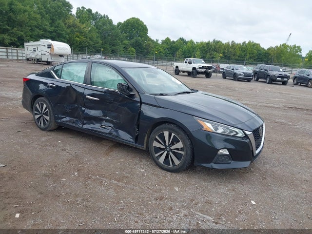 Продажа на аукционе авто 2022 Nissan Altima Sv Fwd, vin: 1N4BL4DV4NN307944, номер лота: 45717342