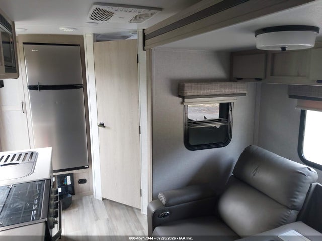 2021 Flagstaff Micro მანქანა იყიდება აუქციონზე, vin: 4X4TFLX28MD444062, აუქციონის ნომერი: 45717344