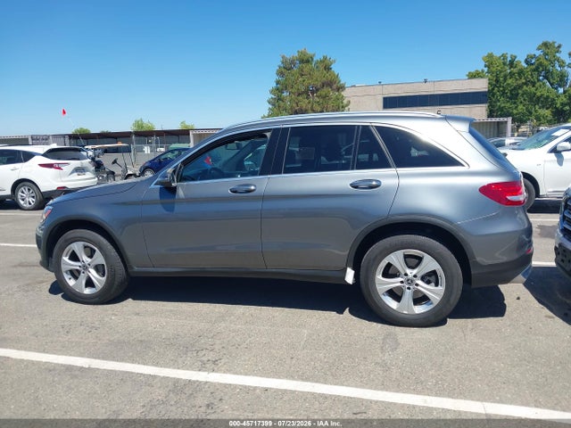WDC0G4KB6HV011661 Mercedes-Benz Glc 300 4matic
