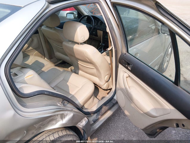 Продажа на аукционе авто 2004 Volkswagen Jetta Gls 2.0l, vin: 3VWSK69M74M083843, номер лота: 45717473
