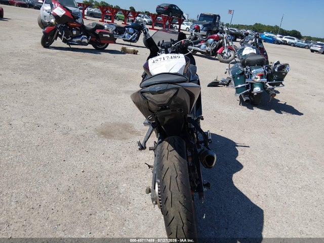 Продажа на аукционе авто 2021 Yamaha Yzfr3 A, vin: MH3RH18Y3MK006578, номер лота: 45717489