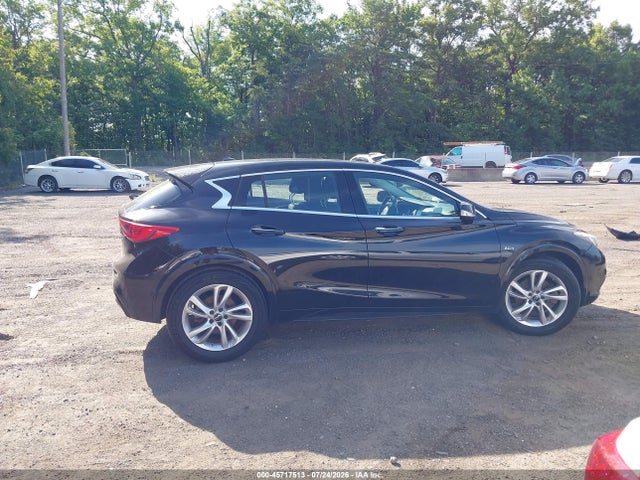 45717513 :رقم المزاد ، SJKCH5CP7HA017361 vin ، 2017 Infiniti Qx30 مزاد بيع