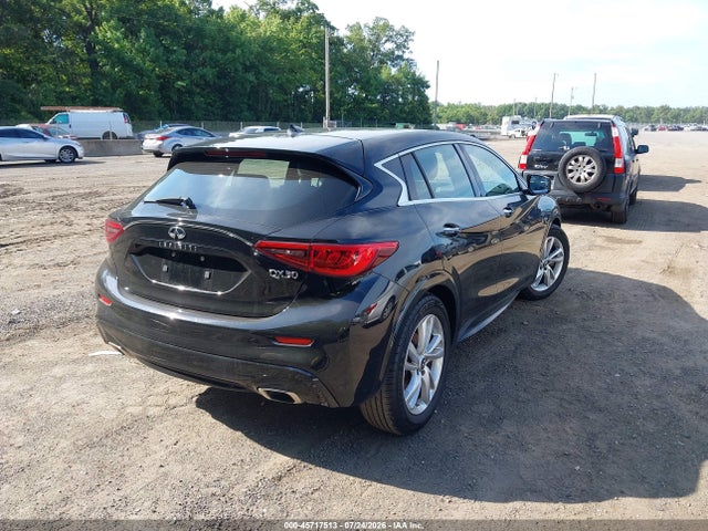 45717513 :رقم المزاد ، SJKCH5CP7HA017361 vin ، 2017 Infiniti Qx30 مزاد بيع