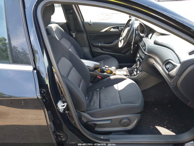 45717513 :رقم المزاد ، SJKCH5CP7HA017361 vin ، 2017 Infiniti Qx30 مزاد بيع
