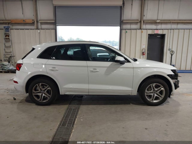 Продажа на аукционе авто 2018 Audi Q5 2.0t Premium/2.0t Tech Premium, vin: WA1ANAFY1J2112329, номер лота: 45717522