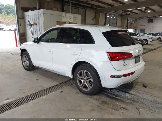 Продажа на аукционе авто 2018 Audi Q5 2.0t Premium/2.0t Tech Premium, vin: WA1ANAFY1J2112329, номер лота: 45717522