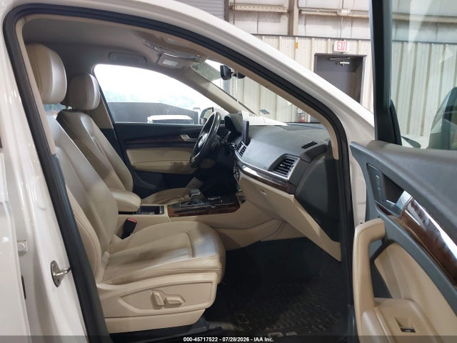 Продажа на аукционе авто 2018 Audi Q5 2.0t Premium/2.0t Tech Premium, vin: WA1ANAFY1J2112329, номер лота: 45717522