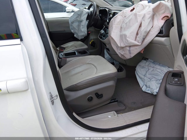 Aukcja sprzedaży 2019 Chrysler Pacifica Touring L Plus, vin: 2C4RC1EG1KR714822, numer aukcji: 45717560