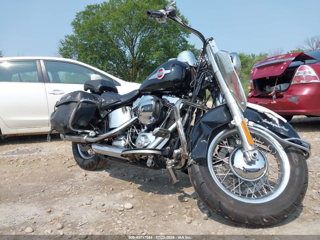 Продаж на аукціоні авто 2016 Harley-davidson Flstc Heritage Softail Classic, vin: 1HD1BWV15GB028246, номер лоту: 45717584